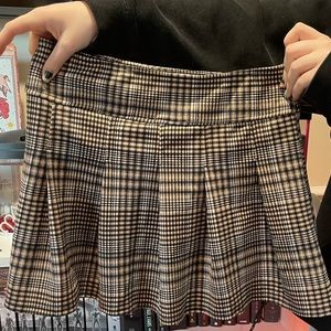 Joe B Medium Plaid Skirt